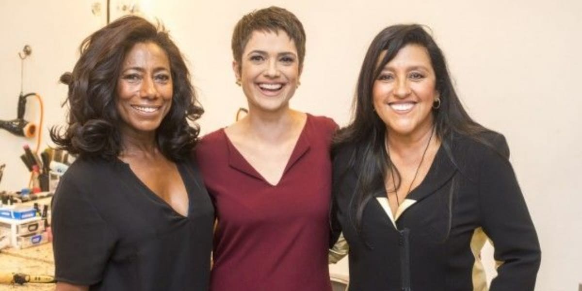 http://tvfoco.uai.com.br/wp-content/uploads/2015/05/Daniela-Mercury.jpg