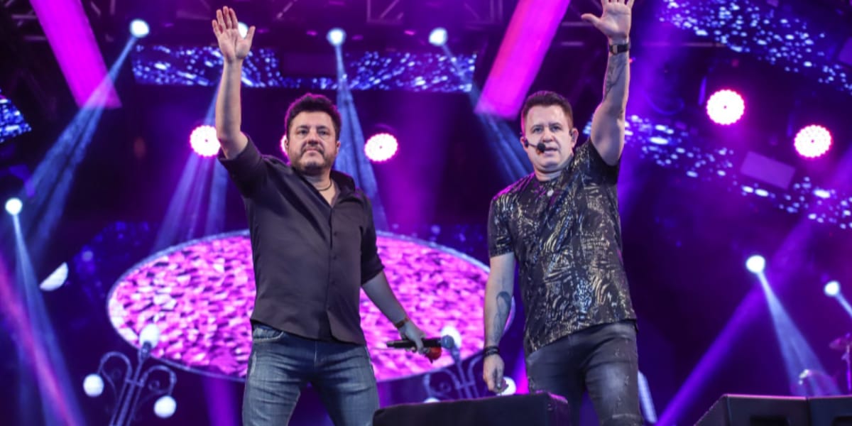 http://tvfoco.uai.com.br/wp-content/uploads/2015/05/Daniela-Mercury.jpg