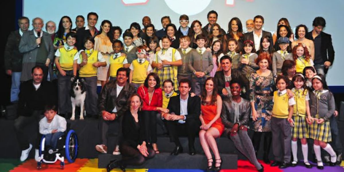 http://tvfoco.uai.com.br/wp-content/uploads/2015/05/Daniela-Mercury.jpg