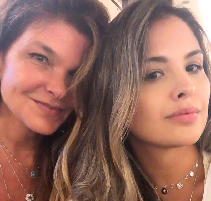 Cristiana Oliveira ao lado da filha mais velha, Rafaella (Foto: Reprodução)