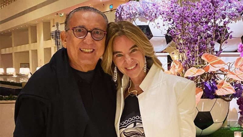 Desirée Soares, esposa do famoso da Globo, Galvão Bueno, descobriu câncer e confessou como lidou com situação - Foto Reprodução Desirée Soares, esposa do famoso da Globo, Galvão Bueno, descobriu câncer e confessou como lidou com situação - Foto Reprodução