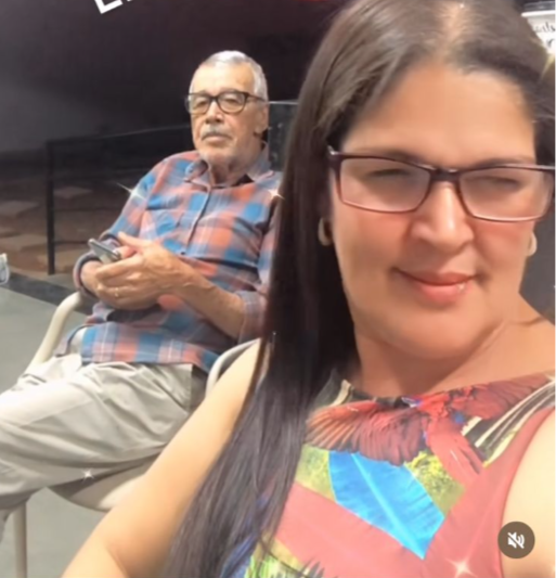 Alcino Lima, pai do cantor Gusttavo Lima, leva vida humilde e simples no campo, longe dos holofotes em que vive o seu filho - Foto Rprodução