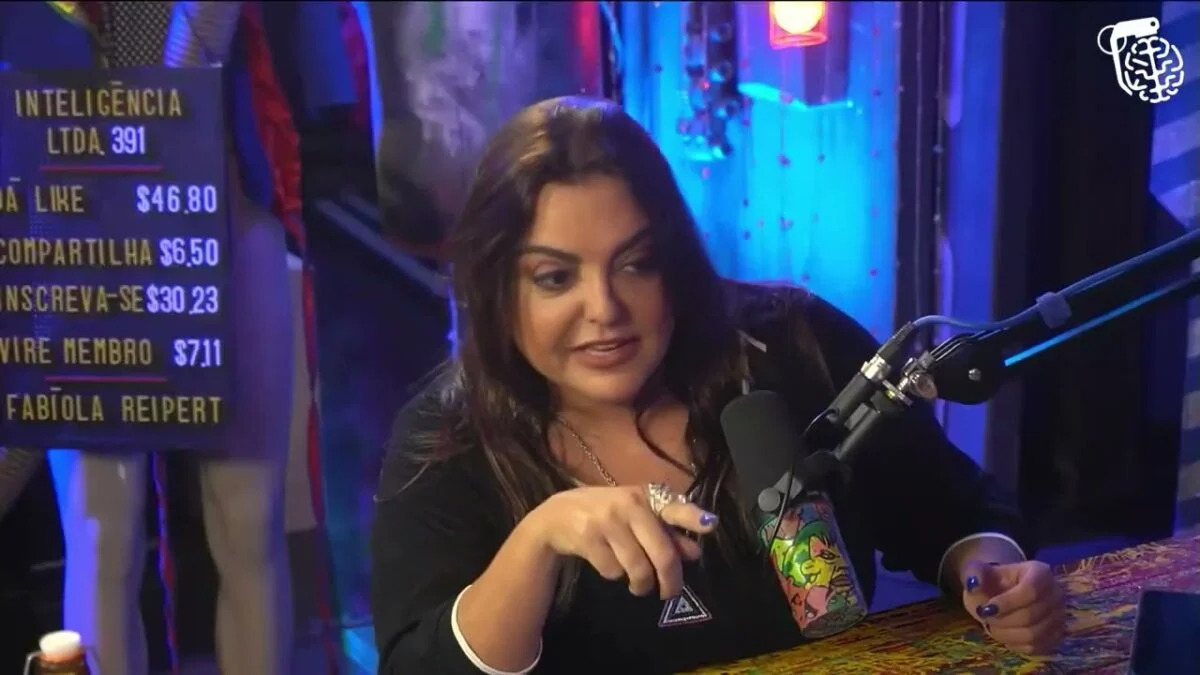 Fabíola Reipert no Inteligência LTDA (Foto: Reprodução/Youtube)