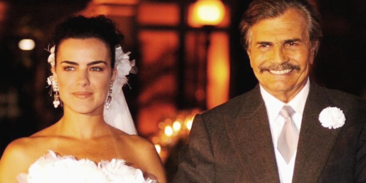 http://tvfoco.uai.com.br/wp-content/uploads/2015/05/Daniela-Mercury.jpg