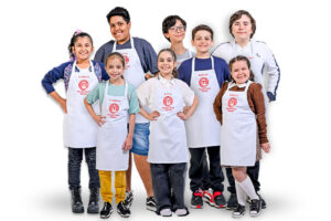 Oito competidores disputam o título de MasterChef Júnior 2022. Crédito: Renato Pizzutto/Band