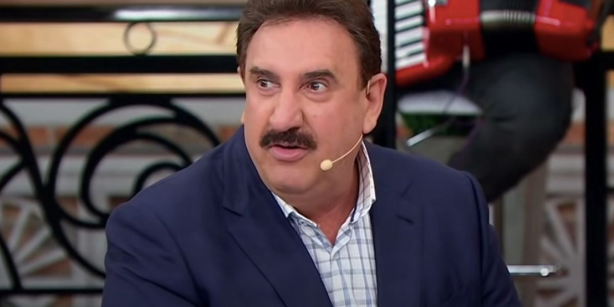http://tvfoco.uai.com.br/wp-content/uploads/2015/05/Daniela-Mercury.jpg