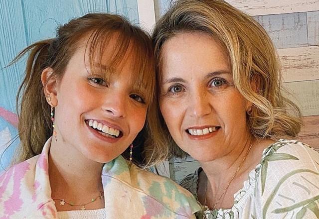 Silvana Elias, mãe de Larissa Manoela, deixa de seguir a filha no Instagram e manda recado para ex-genro - Foto Reprodução