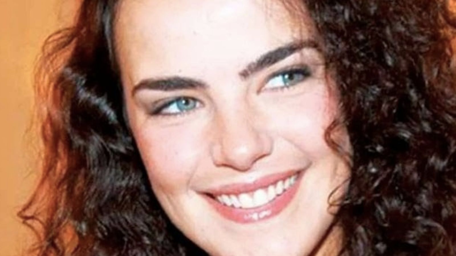 http://tvfoco.uai.com.br/wp-content/uploads/2015/05/Daniela-Mercury.jpg