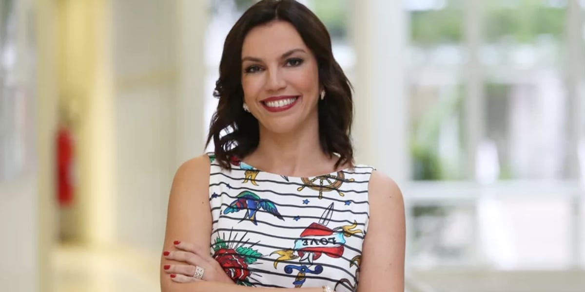 http://tvfoco.uai.com.br/wp-content/uploads/2015/05/Daniela-Mercury.jpg