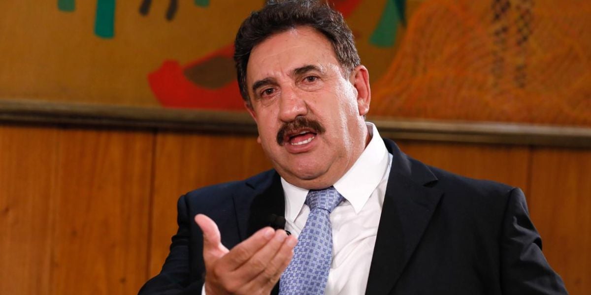 http://tvfoco.uai.com.br/wp-content/uploads/2015/05/Daniela-Mercury.jpg