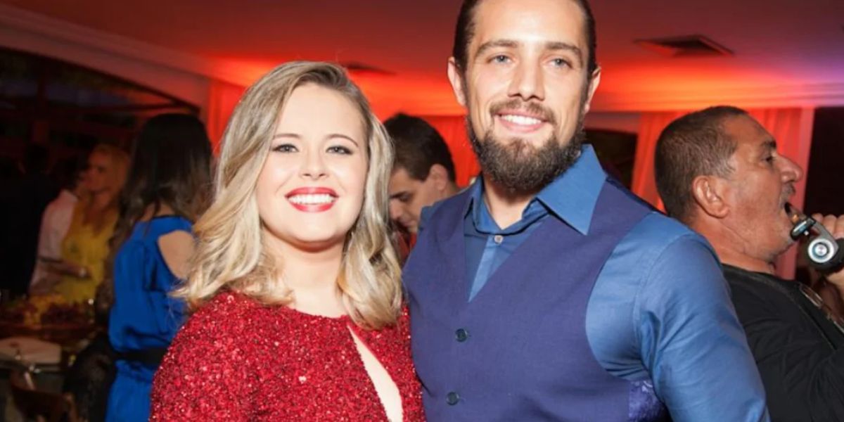 http://tvfoco.uai.com.br/wp-content/uploads/2015/05/Daniela-Mercury.jpg