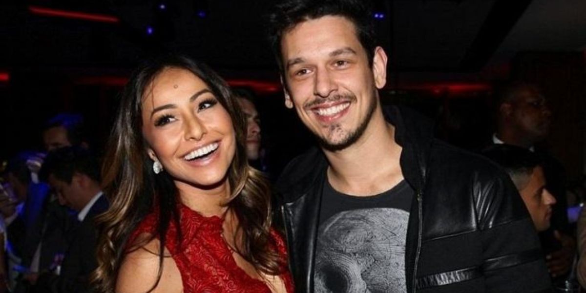 http://tvfoco.uai.com.br/wp-content/uploads/2015/05/Daniela-Mercury.jpg
