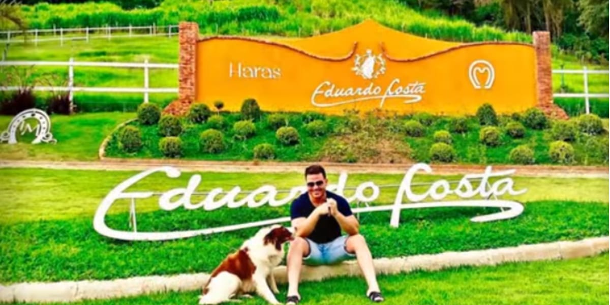 Entrada da fazenda de Eduardo Costa com o nome Haras (Reprodução: Youtube)