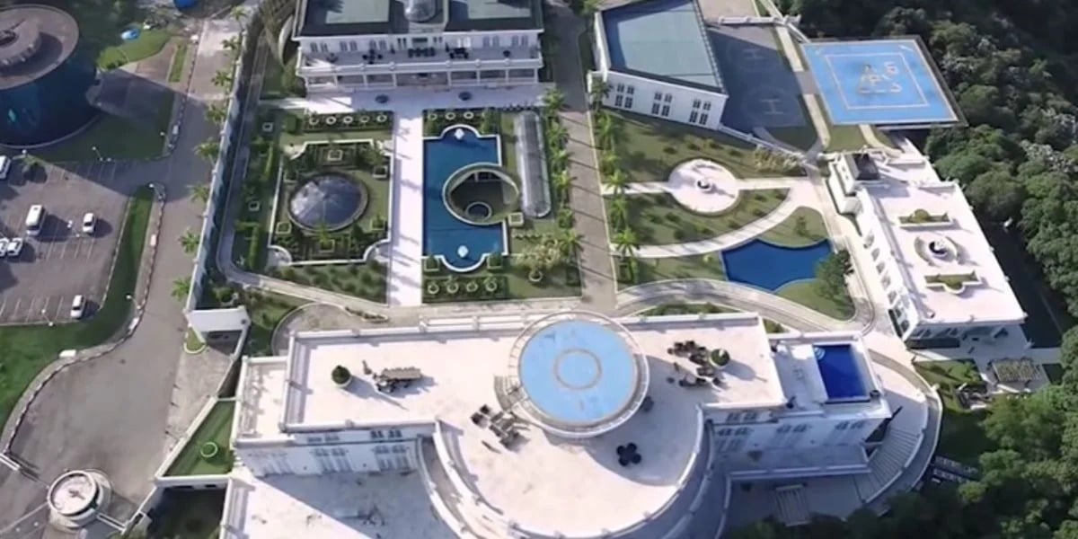 Mansão de Daniela Albuquerque surpreende web pela dimensão