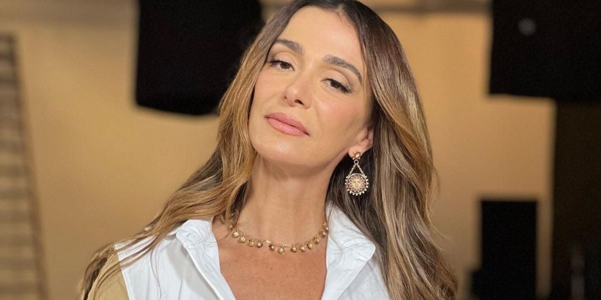 http://tvfoco.uai.com.br/wp-content/uploads/2015/05/Daniela-Mercury.jpg