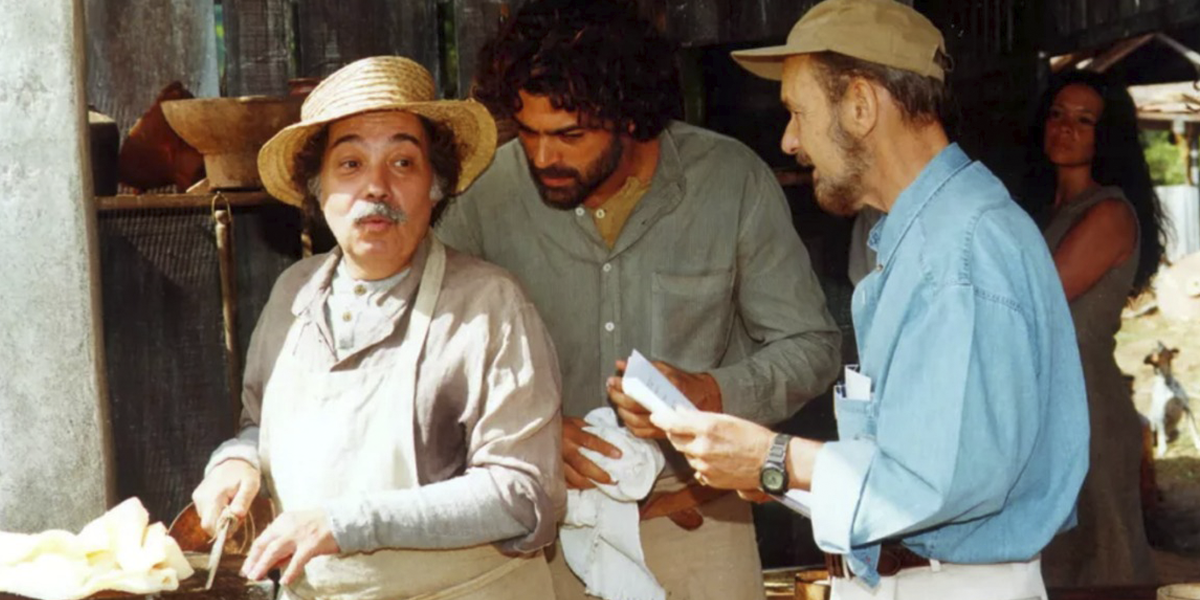 http://tvfoco.uai.com.br/wp-content/uploads/2015/05/Daniela-Mercury.jpg