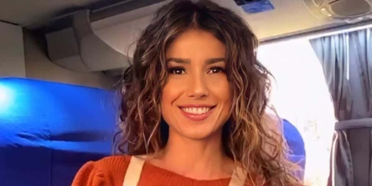 http://tvfoco.uai.com.br/wp-content/uploads/2015/05/Daniela-Mercury.jpg