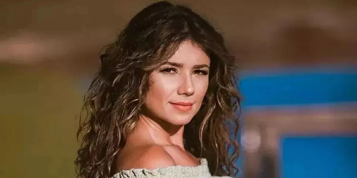 http://tvfoco.uai.com.br/wp-content/uploads/2015/05/Daniela-Mercury.jpg