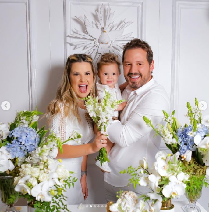 Registro do batizado do filho de Dony de Núccio, mostram luxo e que o pequeno está cada dia mais lindo - Foto Reprodução