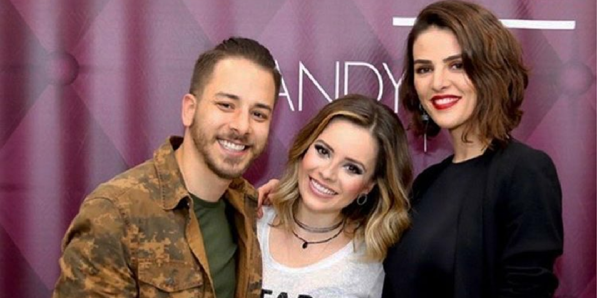 http://tvfoco.uai.com.br/wp-content/uploads/2015/05/Daniela-Mercury.jpg