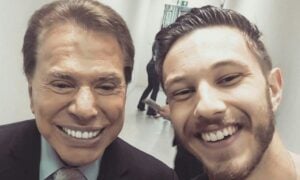 Silvio Santos e Gabriel nos corredores do SBT- Foto: Reprodução / Instagram