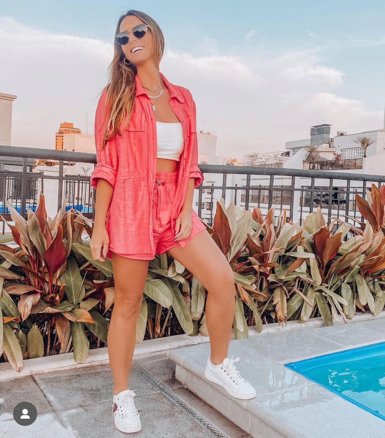 A musa impressiona com as fotos (Reprodução)