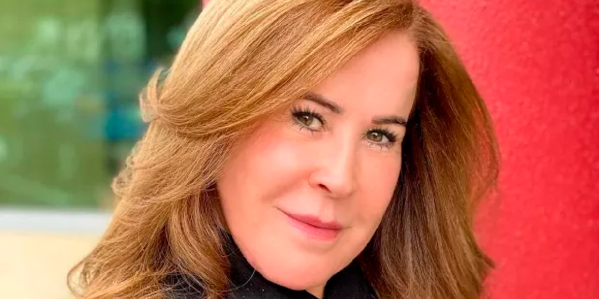 http://tvfoco.uai.com.br/wp-content/uploads/2015/05/Daniela-Mercury.jpg