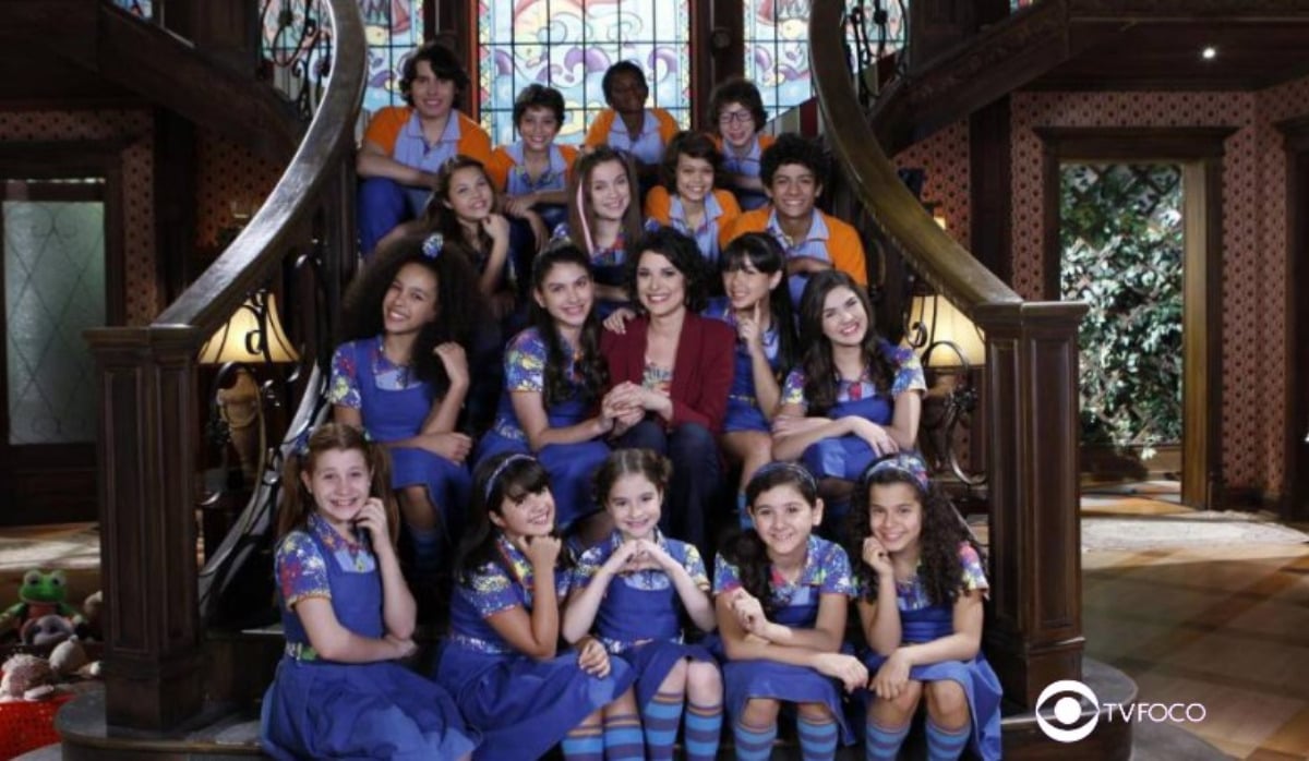 http://tvfoco.uai.com.br/wp-content/uploads/2015/05/Daniela-Mercury.jpg
