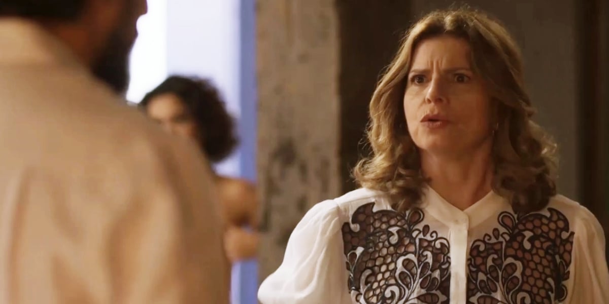 http://tvfoco.uai.com.br/wp-content/uploads/2015/05/Daniela-Mercury.jpg