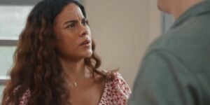 Jenifer da novela Vai na Fé (Foto: Reprodução/Globo)