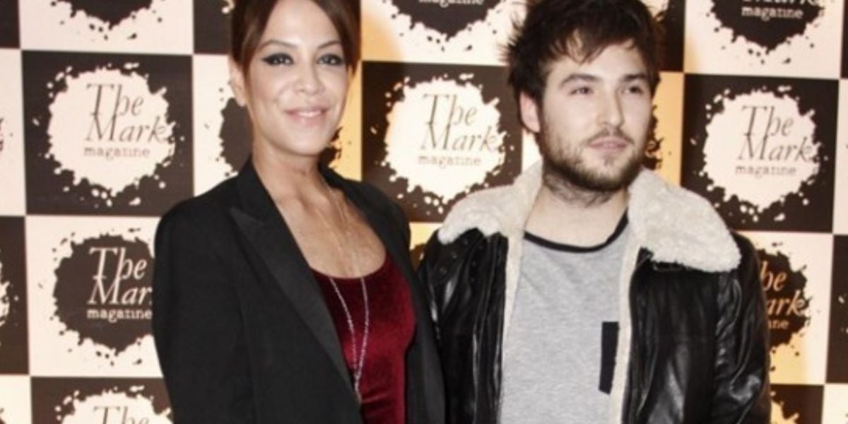 Julia Almeida ao lado de marido, Sebastian Bailey (Foto: Reprodução / AgNews)
