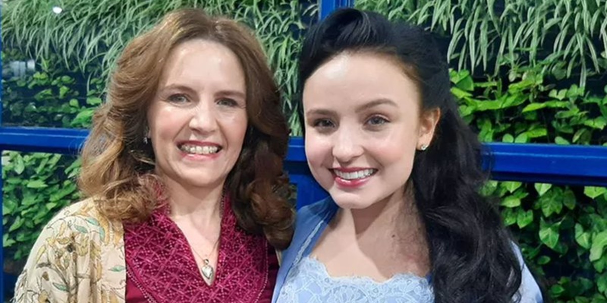 http://tvfoco.uai.com.br/wp-content/uploads/2015/05/Daniela-Mercury.jpg