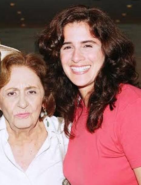 http://tvfoco.uai.com.br/wp-content/uploads/2015/05/Daniela-Mercury.jpg