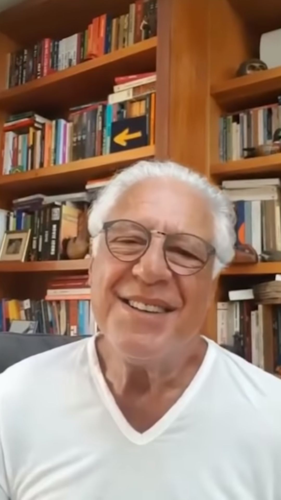 Nas redes sociais, Antônio Fagundes compartilha alguns momentos em sua mansão (Reprodução - Instagram)
