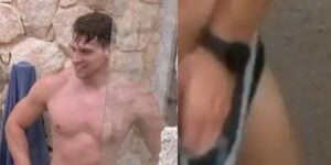 BBB 23 Cristian Vanelli se descuida, abaixa demais a sunga no banho e mostra tamanho do seu dote íntimo - Foto Reprodução