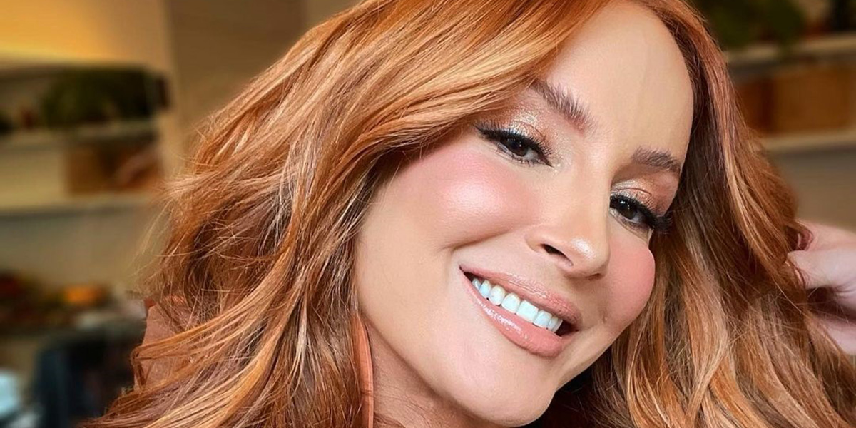 http://tvfoco.uai.com.br/wp-content/uploads/2015/05/Daniela-Mercury.jpg