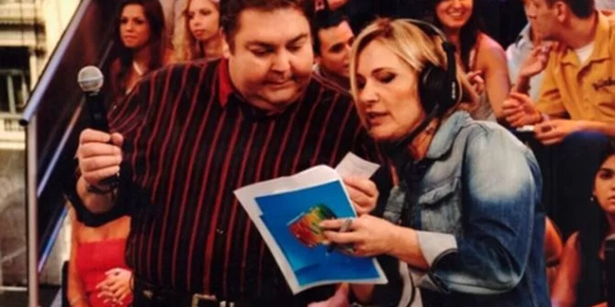 Lucimara Parisi e Faustão no findado "Domingão do Faustão" da Globo na década de 90 (Foto Reprodução/Memória Cinematográfica )