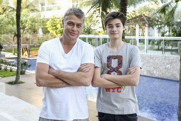 Filho de Fábio Assunção é convidado por Huck, conta mentira no palco do programa e acaba desmascarado - Foto Reprodução