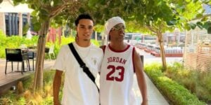 Filho de Ronaldinho Gaúcho assume relação amorosa, deixa o país e ganha apoio da mãe - Foto Reprodução