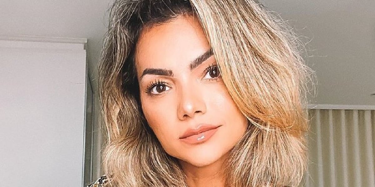 http://tvfoco.uai.com.br/wp-content/uploads/2015/05/Daniela-Mercury.jpg