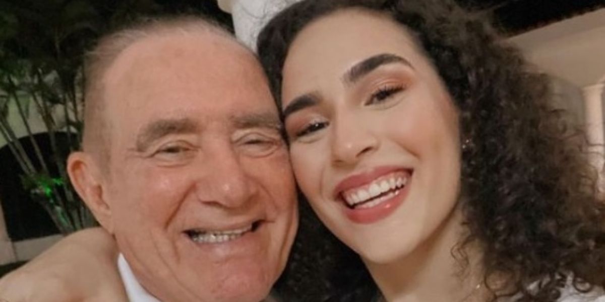 http://tvfoco.uai.com.br/wp-content/uploads/2015/05/Daniela-Mercury.jpg