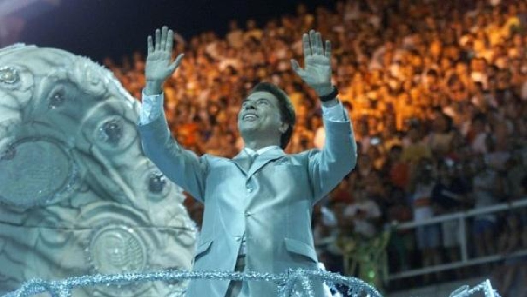 http://tvfoco.uai.com.br/wp-content/uploads/2015/05/Daniela-Mercury.jpg