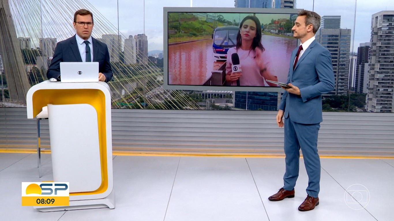 Rodrigo Bocardi se revoltou com situação das enchestes no estado de São Paulo e explodiu ao vivo (Reprodução: Bom Dia SP/ Globo)