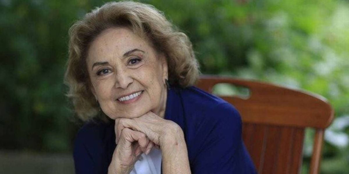 http://tvfoco.uai.com.br/wp-content/uploads/2015/05/Daniela-Mercury.jpg