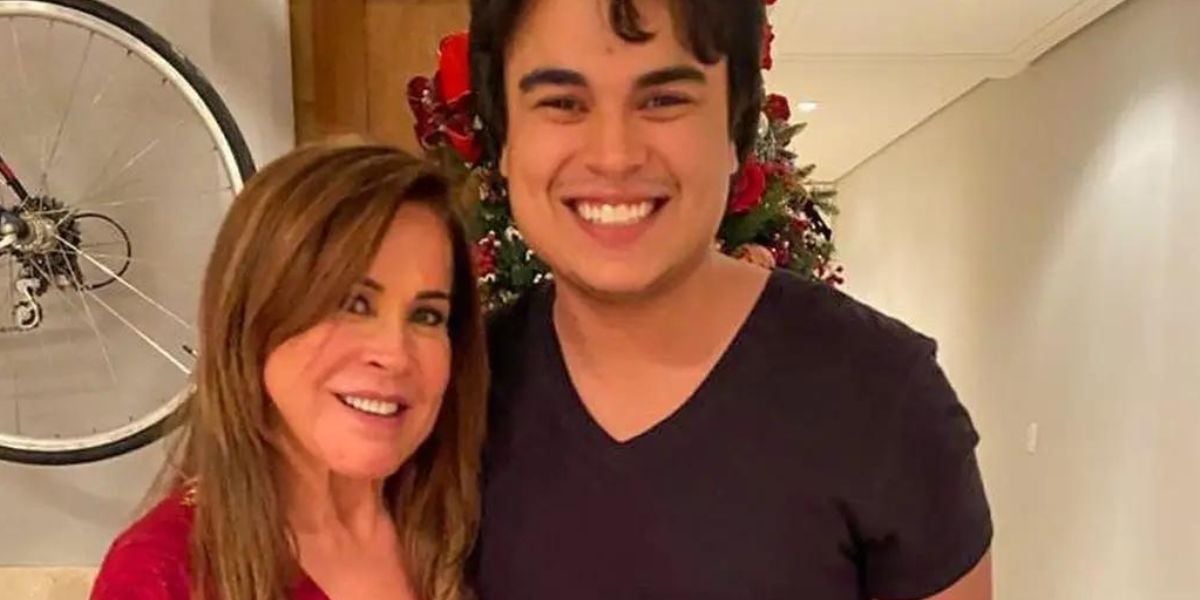 Zilu ao lado de filho, Igor Camargo, fruto do antigo relacionamento com Zezé Di Camargo (Foto: Reprodução / Instagram)