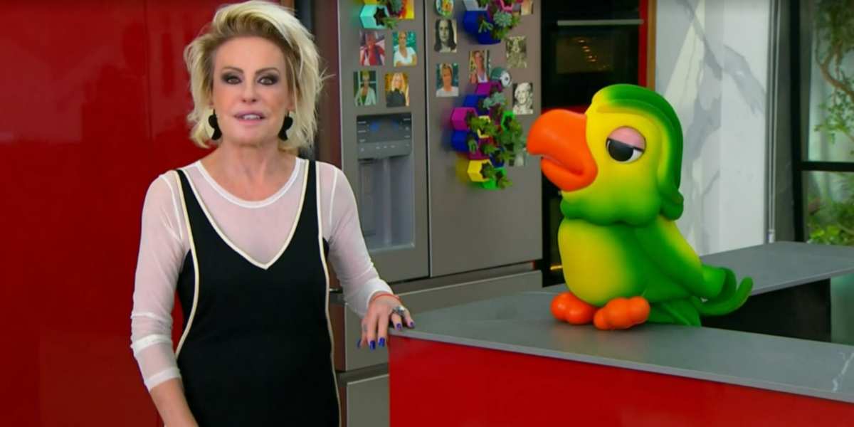http://tvfoco.uai.com.br/wp-content/uploads/2015/05/Daniela-Mercury.jpg
