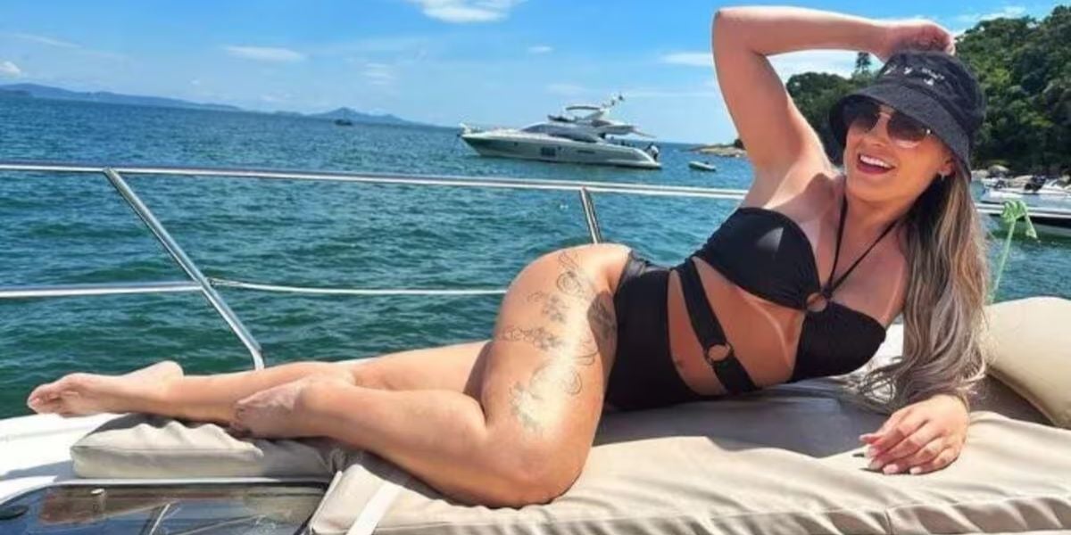 http://tvfoco.uai.com.br/wp-content/uploads/2015/05/Daniela-Mercury.jpg