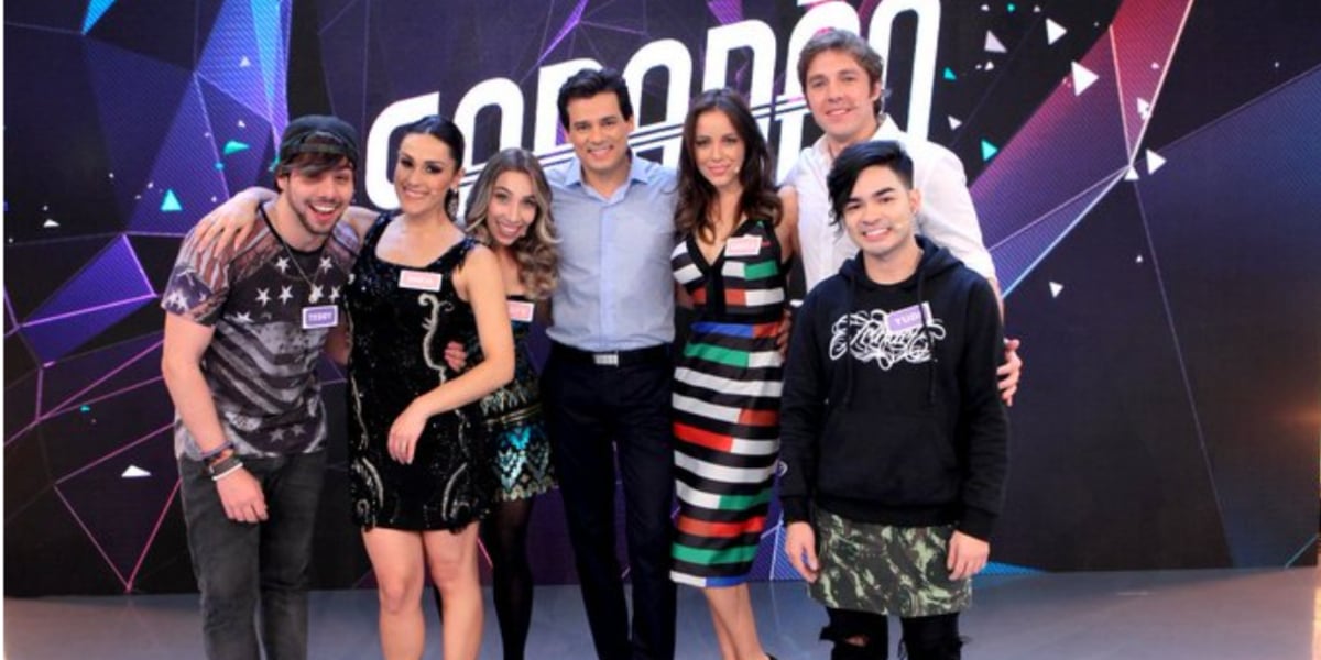 http://tvfoco.uai.com.br/wp-content/uploads/2015/05/Daniela-Mercury.jpg