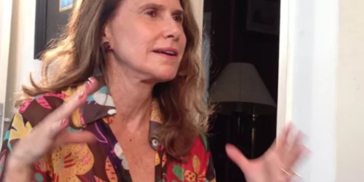 http://tvfoco.uai.com.br/wp-content/uploads/2015/05/Daniela-Mercury.jpg