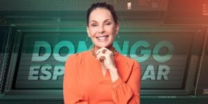 Carolina Ferraz está no comando do programa desde 2020 - Foto Reprodução